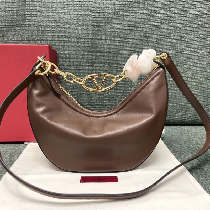 Va1e*ntin0 hobo bag